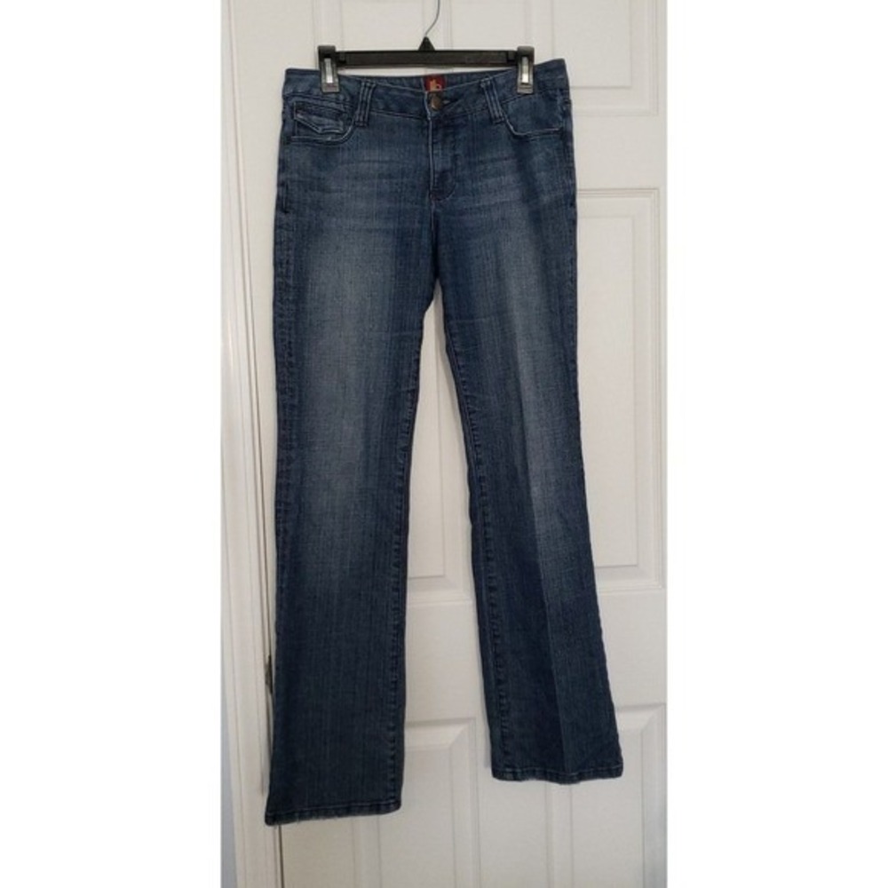 Ooh La La Womans Jeans Size 6 x‎ 32 length